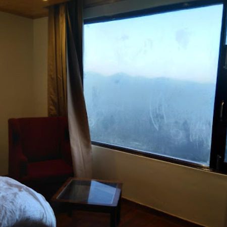 Готель The Alpine Retreat Шімла Екстер'єр фото